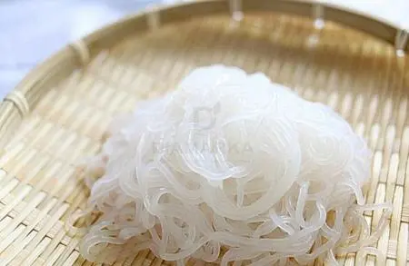 Фетучини Ширатаки Shirataki со шпинатом без углеводов и глютена 340гр